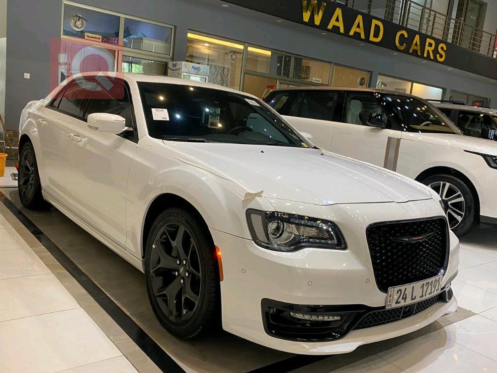 كرايسلر 300